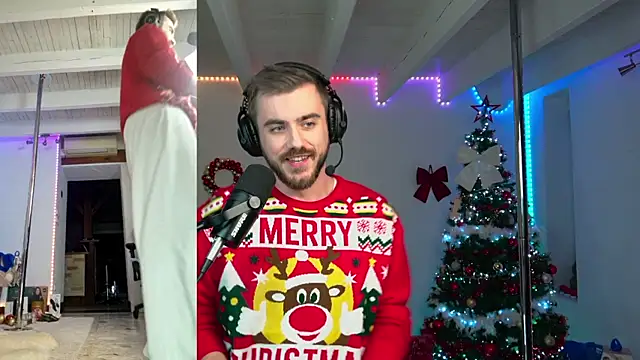 Snapshot of Mikev chatting on December 19, 2024, 7:07 pm Mikev online show from December 19, 2024, 7:07 pm