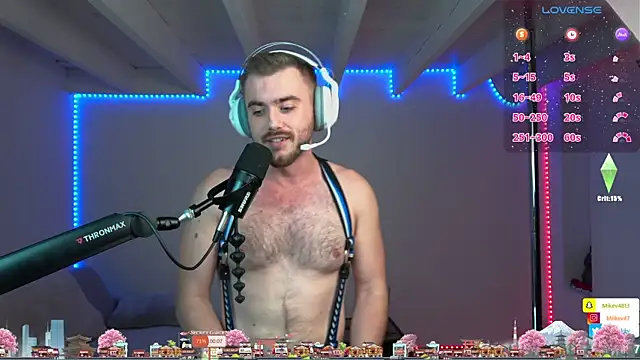 Snapshot of Mikev chatting on January 9, 2025, 7:08 pm Mikev online show from January 9, 2025, 7:08 pm