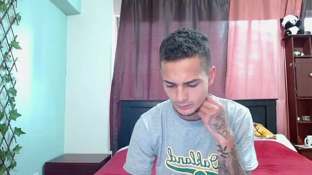 Jeffstyle18 online show from September 26, 2025, 5:17 pm