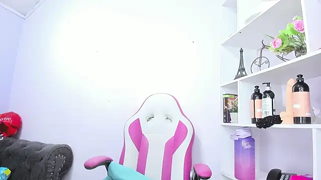 kaory azumi online show from March 9, 2026, 6:34 pm