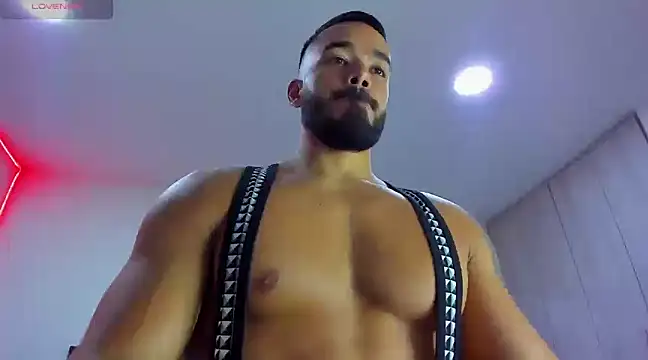 Alexander Martines online show from March 6, 2025, 1:58 am