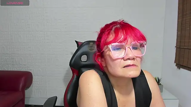 Snapshot of Salomeediaz_ chatting on March 8, 2025, 8:25 pm Salomeediaz online show from March 8, 2025, 8:25 pm