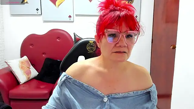 Snapshot of Salomeediaz_ chatting on November 26, 2025, 9:16 pm Salomeediaz online show from November 26, 2025, 9:16 pm