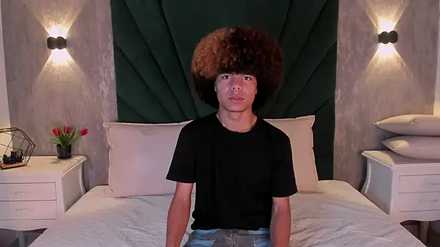 Alexiis Etereo online show from February 5, 2026, 7:29 pm