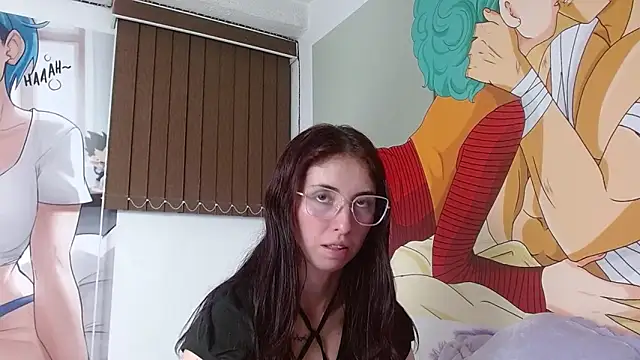 mildre303av online show from February 12, 2025, 2:14 am