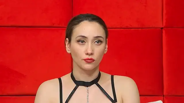 AliceMunro online show from January 30, 2025, 9:47 pm