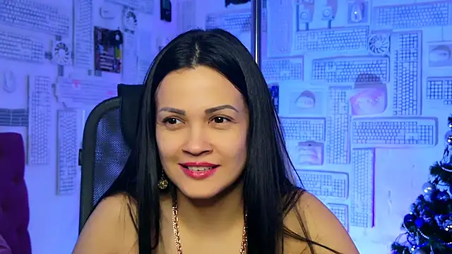 KarolinaRobinson online show from December 30, 2024, 3:24 pm