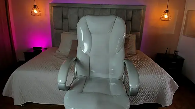 Jaiser 17 online show from September 18, 2025, 2:30 pm