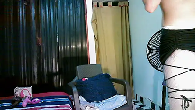 kimmiemm online show from February 17, 2026, 3:03 am