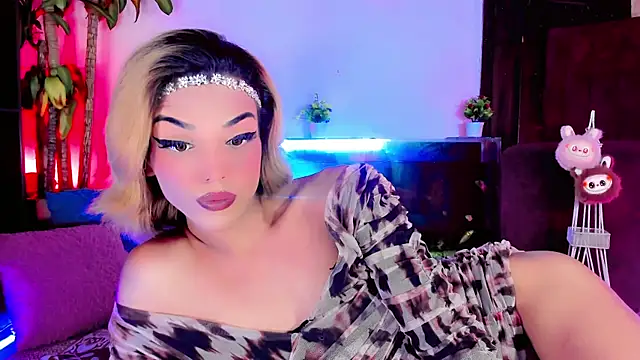 the-horus-girl online show from September 19, 2025, 7:32 am