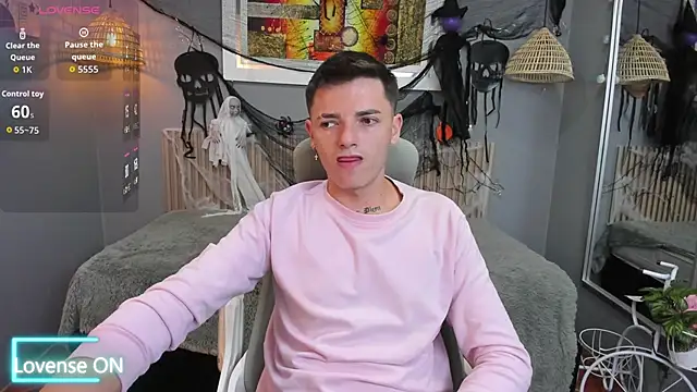 Snapshot of tossetrech chatting on October 25, 2025, 3:14 am tossetrech online show from October 25, 2025, 3:14 am