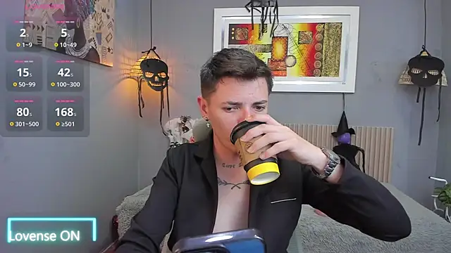 Snapshot of tossetrech chatting on November 5, 2025, 3:17 am tossetrech online show from November 5, 2025, 3:17 am