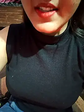 Snapshot of Bittu-rani chatting on January 20, 2025, 11:45 am Bittu-rani online show from January 20, 2025, 11:45 am