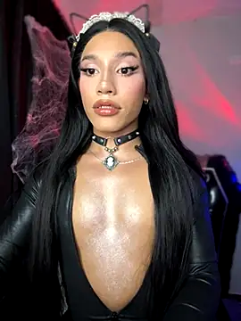 Snapshot of Emaa- chatting on October 26, 2025, 3:23 am Emaa- online show from October 26, 2025, 3:23 am