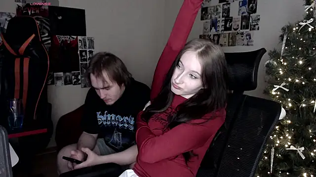 Snapshot of camcoupbang chatting on January 7, 2025, 10:41 pm camcoupbang online show from January 7, 2025, 10:41 pm