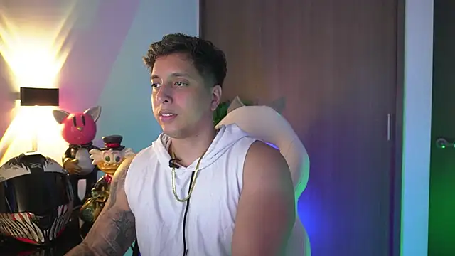 Snapshot of appolo_allen chatting on October 9, 2025, 3:26 am appolo allen online show from October 9, 2025, 3:26 am