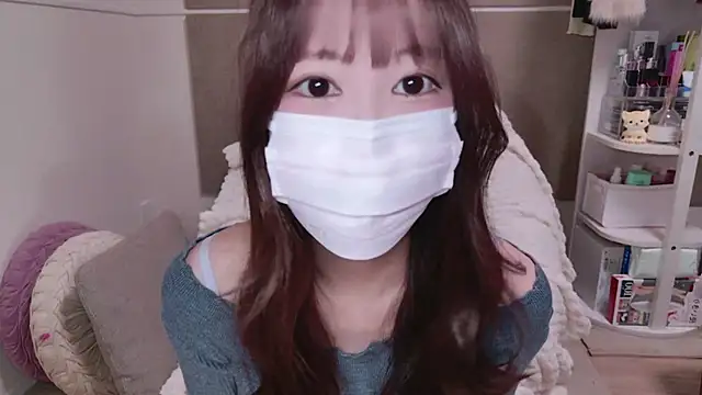 Snapshot of TsukasaSakai chatting on January 18, 2025, 9:13 am TsukasaSakai online show from January 18, 2025, 9:13 am