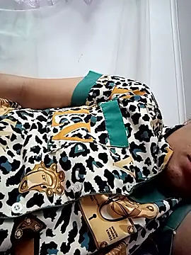 Snapshot of _Mira_69_ chatting on March 7, 2026, 7:05 am Mira 69 online show from March 7, 2026, 7:05 am