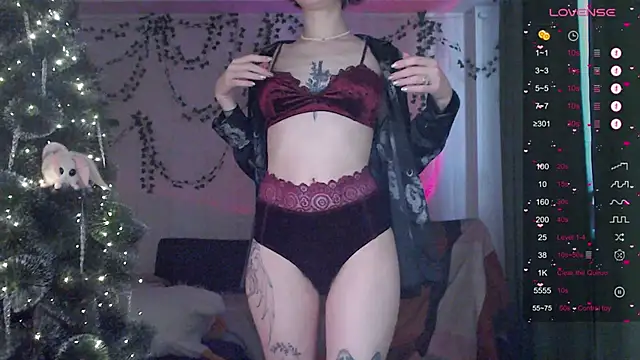 Snapshot of Your_Corvus chatting on December 19, 2024, 6:34 am Your Corvus online show from December 19, 2024, 6:34 am