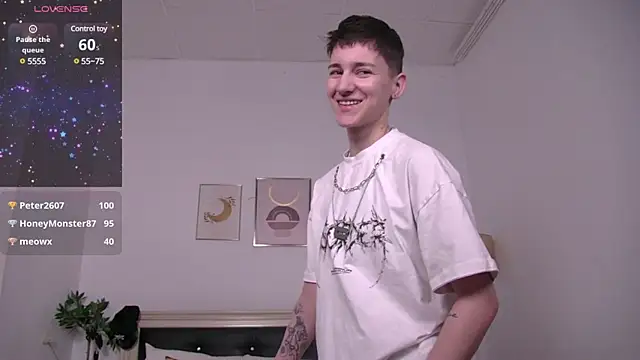 Snapshot of JessyAdore chatting on March 7, 2025, 10:32 pm JessyAdore online show from March 7, 2025, 10:32 pm