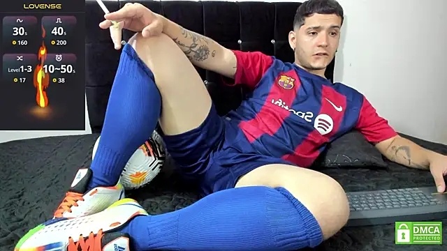 Snapshot of Noha_white chatting on October 13, 2025, 7:14 pm Noha white online show from October 13, 2025, 7:14 pm