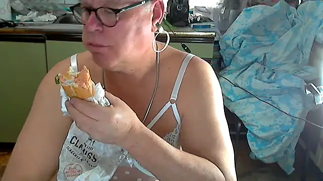 alainmaturelover online show from January 17, 2026, 12:32 pm