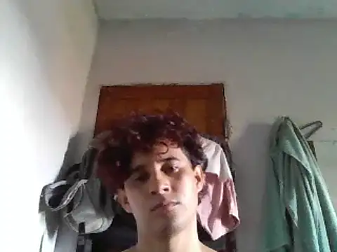 pedrodavid  online show from January 25, 2025, 8:21 pm