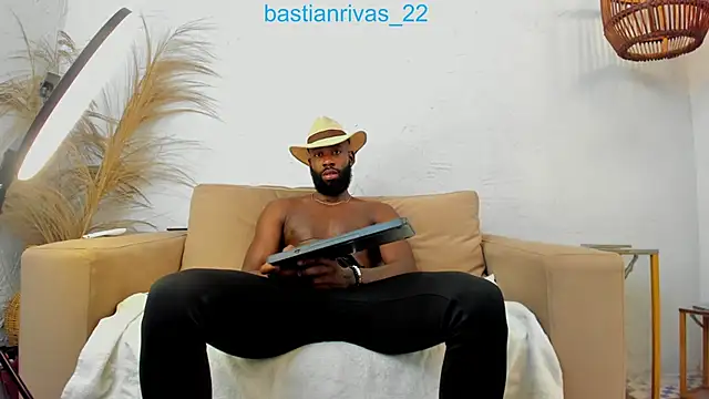 BASTIAN RIVAS  online show from January 19, 2025, 4:01 am