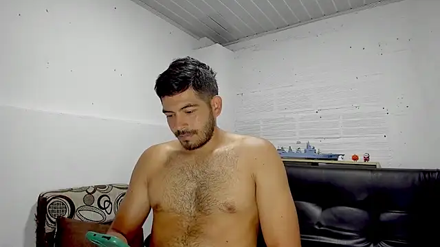 Snapshot of Himoreno25 chatting on February 5, 2025, 12:49 pm Himoreno25 online show from February 5, 2025, 12:49 pm