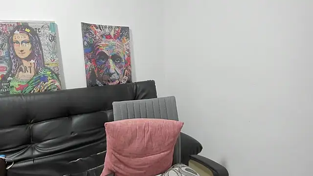 Himoreno25 online show from February 19, 2026, 12:39 am