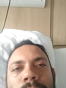 Snapshot of morenindarola chatting on January 4, 2025, 2:04 pm morenindarola online show from January 4, 2025, 2:04 pm