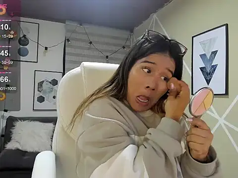 Snapshot of Enma__clark chatting on October 22, 2025, 8:41 pm Enma clark online show from October 22, 2025, 8:41 pm