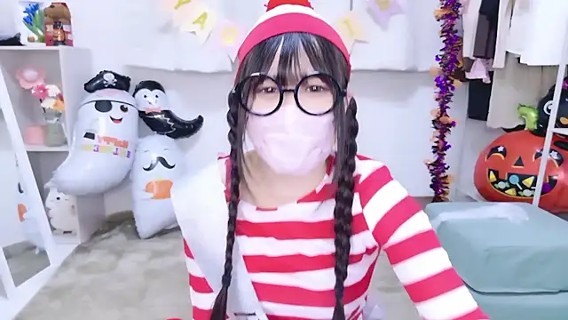 Snapshot of Rico-pin chatting on October 27, 2025, 3:05 pm Rico-pin online show from October 27, 2025, 3:05 pm