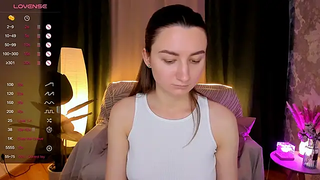 Snapshot of annacooleman chatting on October 8, 2025, 2:20 am annacooleman online show from October 8, 2025, 2:20 am