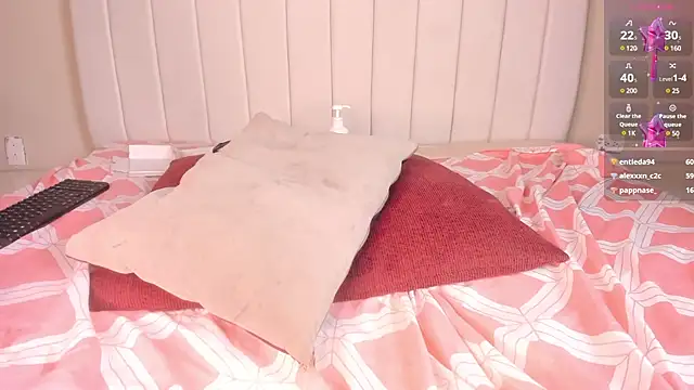 Snapshot of julieta_flower chatting on January 30, 2025, 7:26 pm julieta flower online show from January 30, 2025, 7:26 pm