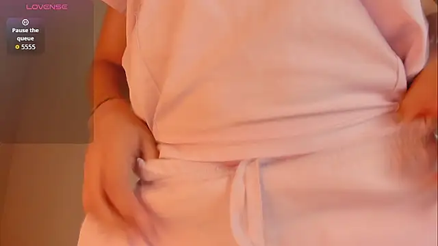 Snapshot of julieta_flower chatting on October 2, 2025, 11:39 am julieta flower online show from October 2, 2025, 11:39 am