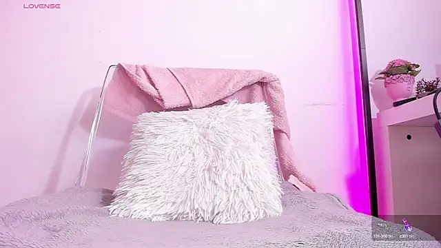 LiaKarter online show from March 19, 2026, 10:08 am