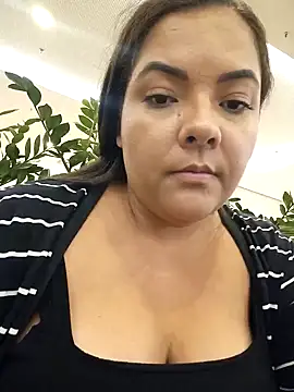 NayraLima0309 online show from December 26, 2024, 11:35 pm