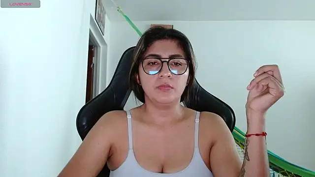 danna peterson1 online show from March 18, 2026, 7:39 pm