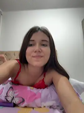 mia cooper 24 online show from February 28, 2025, 3:48 am