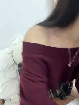 Snapshot of Lovely_kute chatting on March 2, 2025, 4:39 am Lovely kute online show from March 2, 2025, 4:39 am