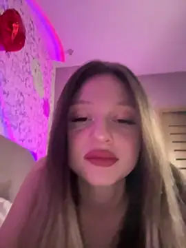 Kimsweet7 online show from March 1, 2025, 6:11 pm