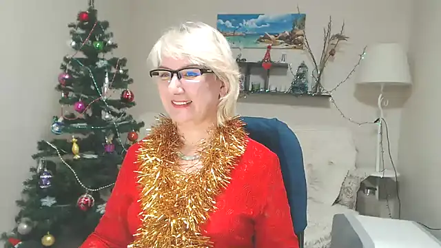 Snapshot of FleurMays chatting on January 4, 2025, 11:11 am FleurMays online show from January 4, 2025, 11:11 am