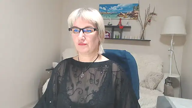 Snapshot of FleurMays chatting on January 26, 2025, 4:51 am FleurMays online show from January 26, 2025, 4:51 am