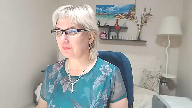 Snapshot of FleurMays chatting on January 29, 2025, 7:57 am FleurMays online show from January 29, 2025, 7:57 am