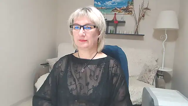 Snapshot of FleurMays chatting on January 31, 2025, 11:13 am FleurMays online show from January 31, 2025, 11:13 am