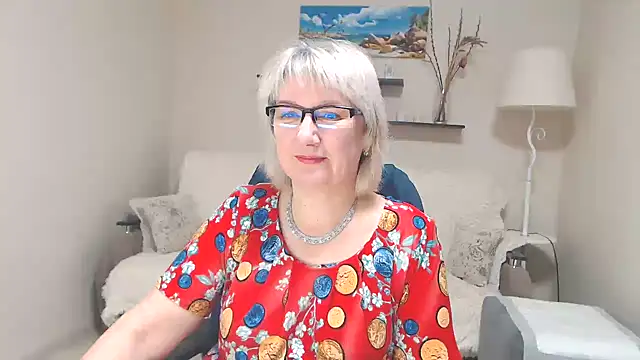 Snapshot of FleurMays chatting on February 13, 2025, 4:11 am FleurMays online show from February 13, 2025, 4:11 am