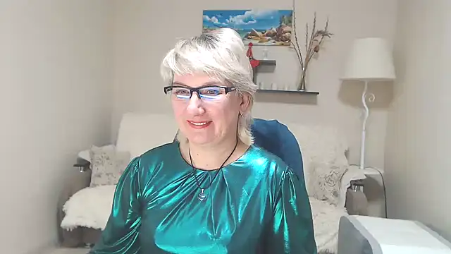 Snapshot of FleurMays chatting on February 19, 2025, 7:50 am FleurMays online show from February 19, 2025, 7:50 am