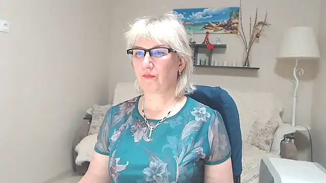 Snapshot of FleurMays chatting on February 21, 2025, 12:17 pm FleurMays online show from February 21, 2025, 12:17 pm