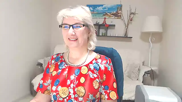 Snapshot of FleurMays chatting on February 28, 2025, 3:04 am FleurMays online show from February 28, 2025, 3:04 am